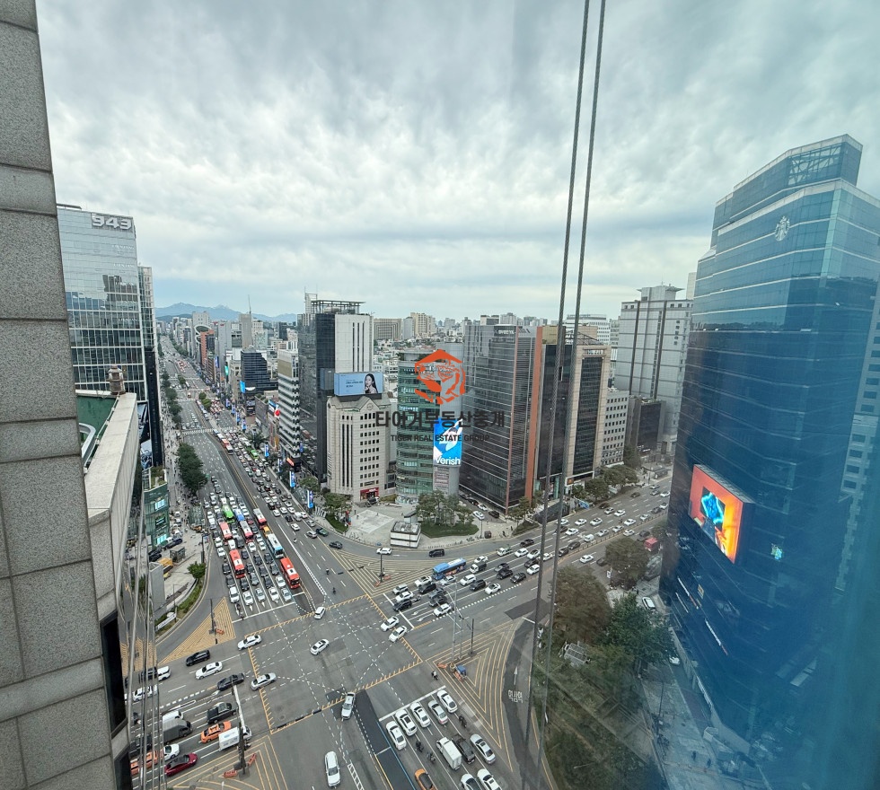 사진 4