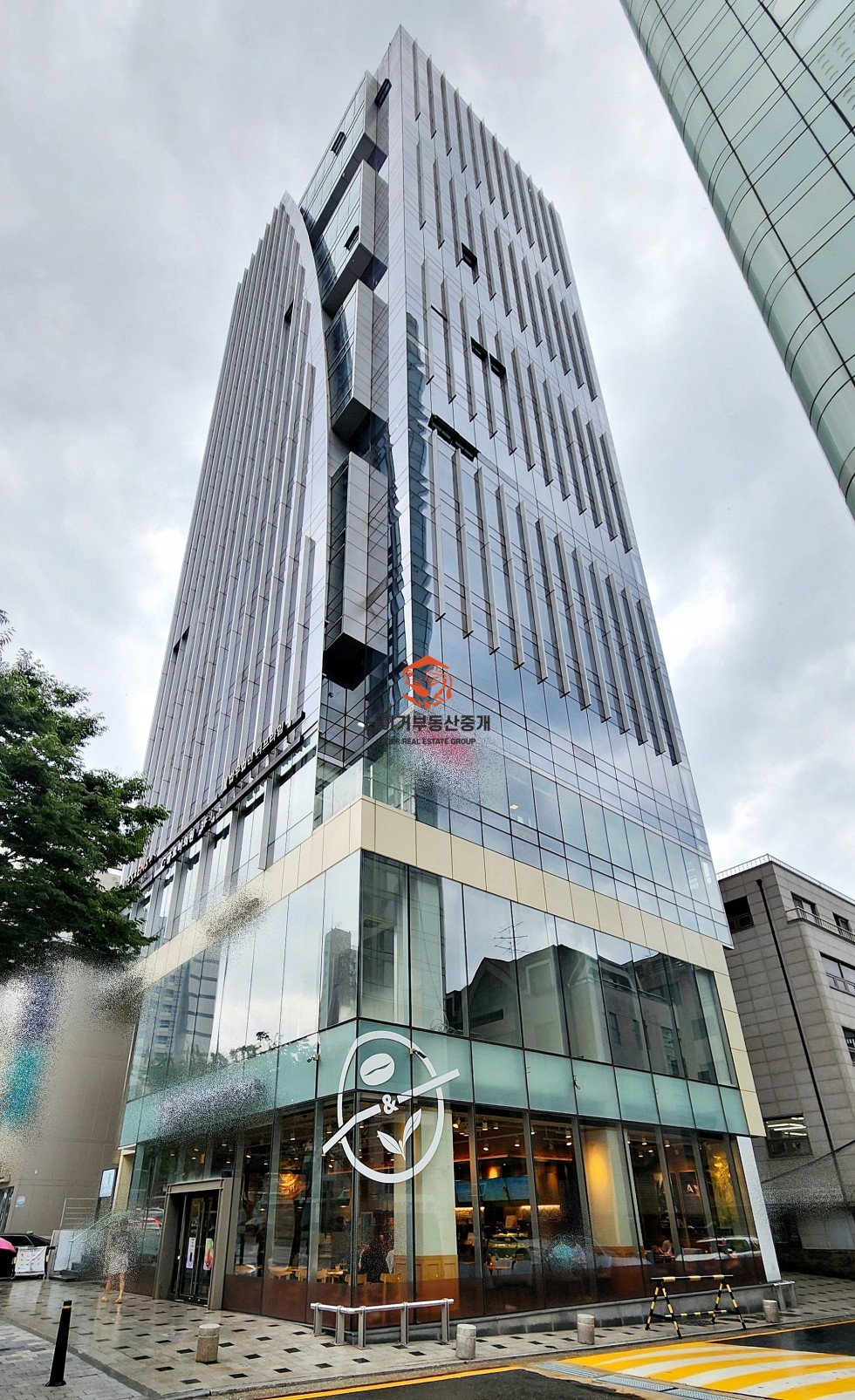 언주역 강남 논현동 대로변 60p 사무실 / 논현동