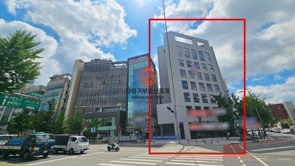 경찰병원역 대로변 코너 신축 메디컬 빌딩 첫입주