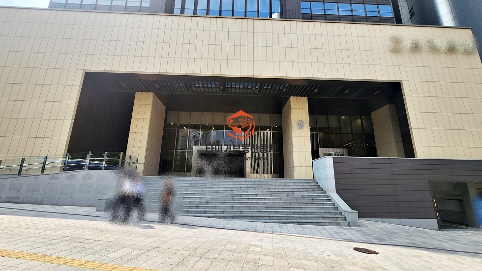 사진 2